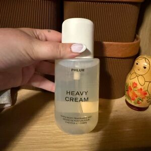 Phlur Heavy Cream Fragrance Mist
